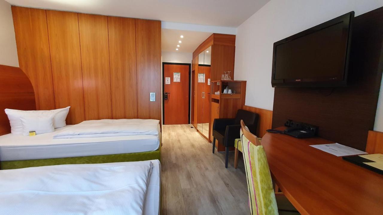 Astralis Hotel Domizil Walldorf  Esterno foto