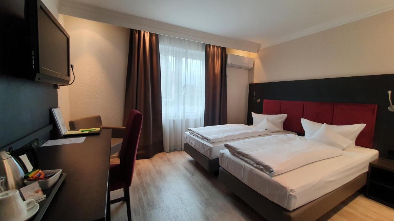 Astralis Hotel Domizil Walldorf  Esterno foto