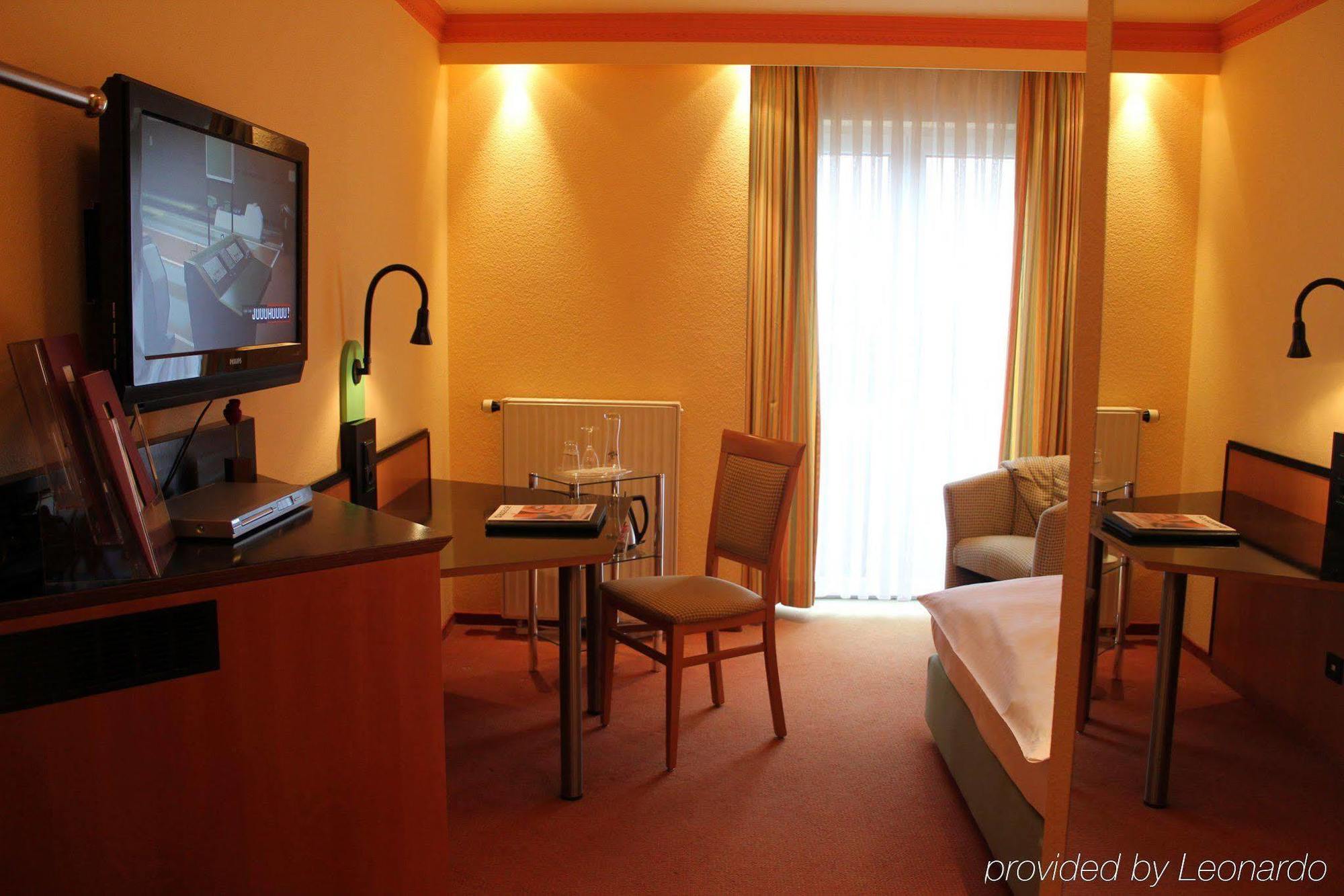 Astralis Hotel Domizil Walldorf  Esterno foto
