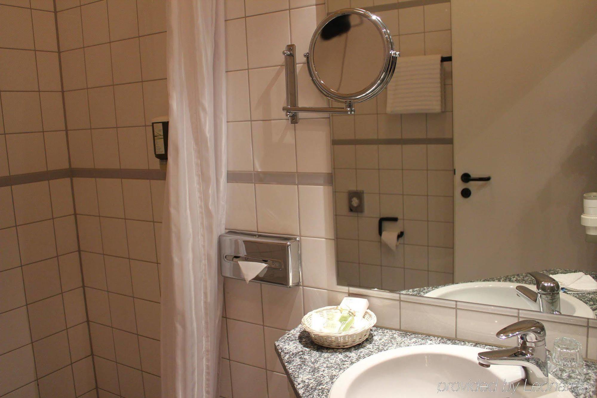 Astralis Hotel Domizil Walldorf  Esterno foto