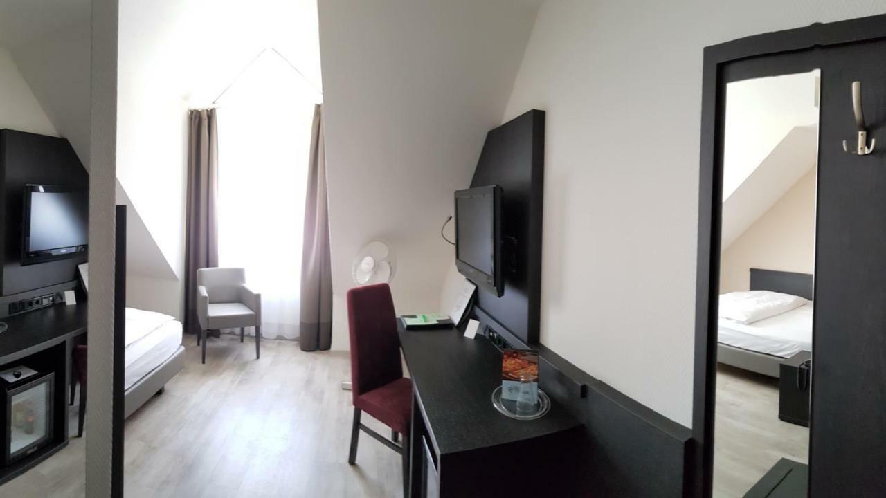 Astralis Hotel Domizil Walldorf  Esterno foto