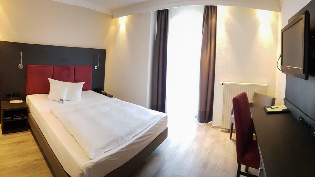 Astralis Hotel Domizil Walldorf  Esterno foto